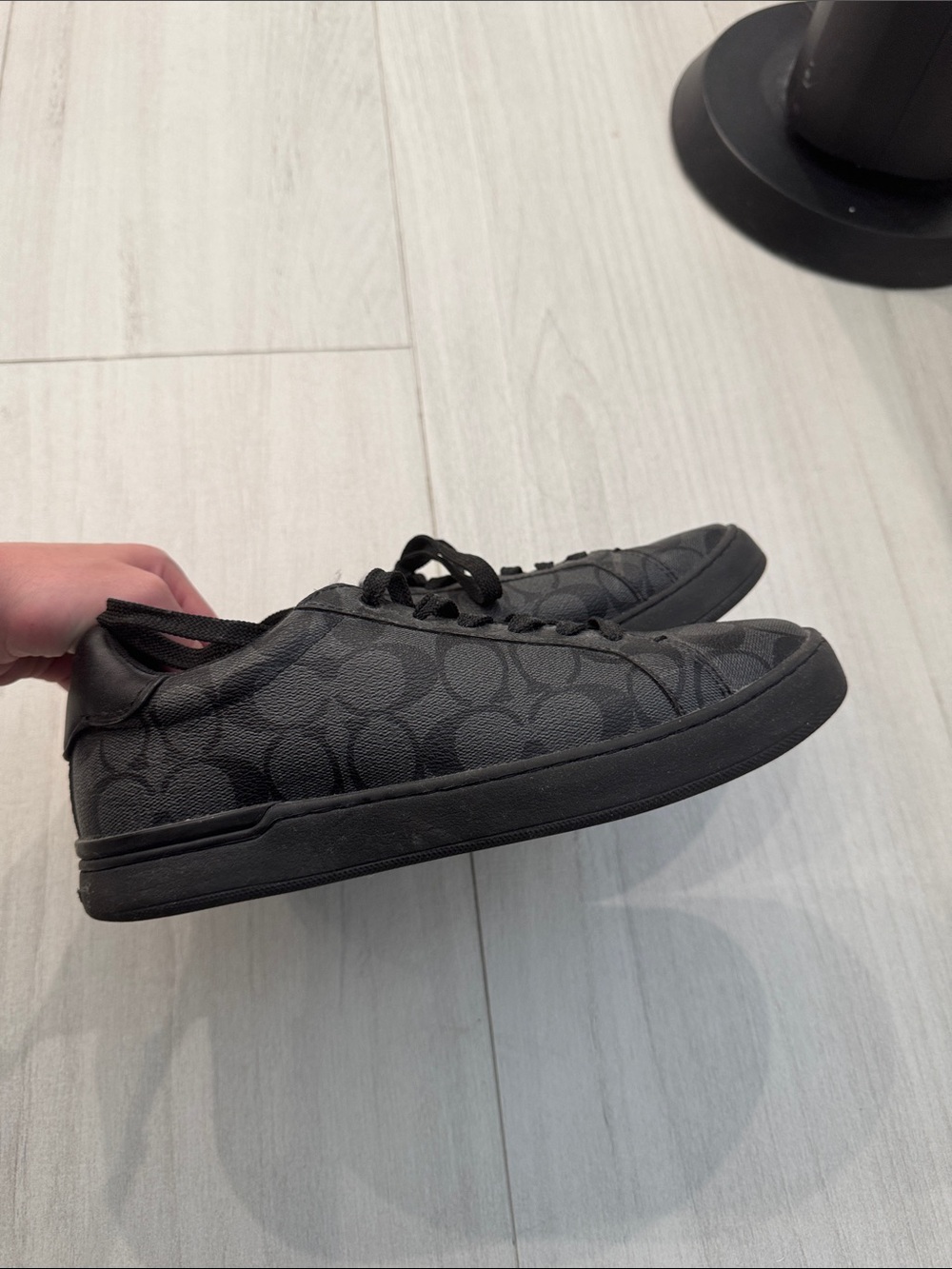 Coach Men's Black Signature Logo Low-Top Sneakers